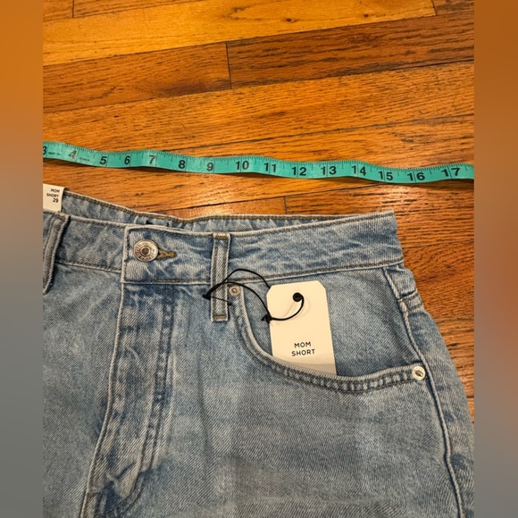 Denim Blue “Mom Shorts” size 29, button fly,relaxed fit, fun& flattering.zoom in - Picture 3 of 12